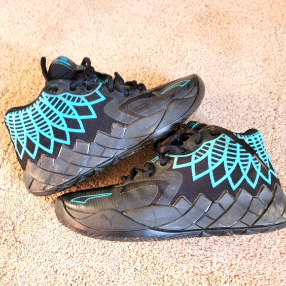 LaMelo Ball MB.01 Buzz City Basketball Sneakers 7 - Picture 2 of 7